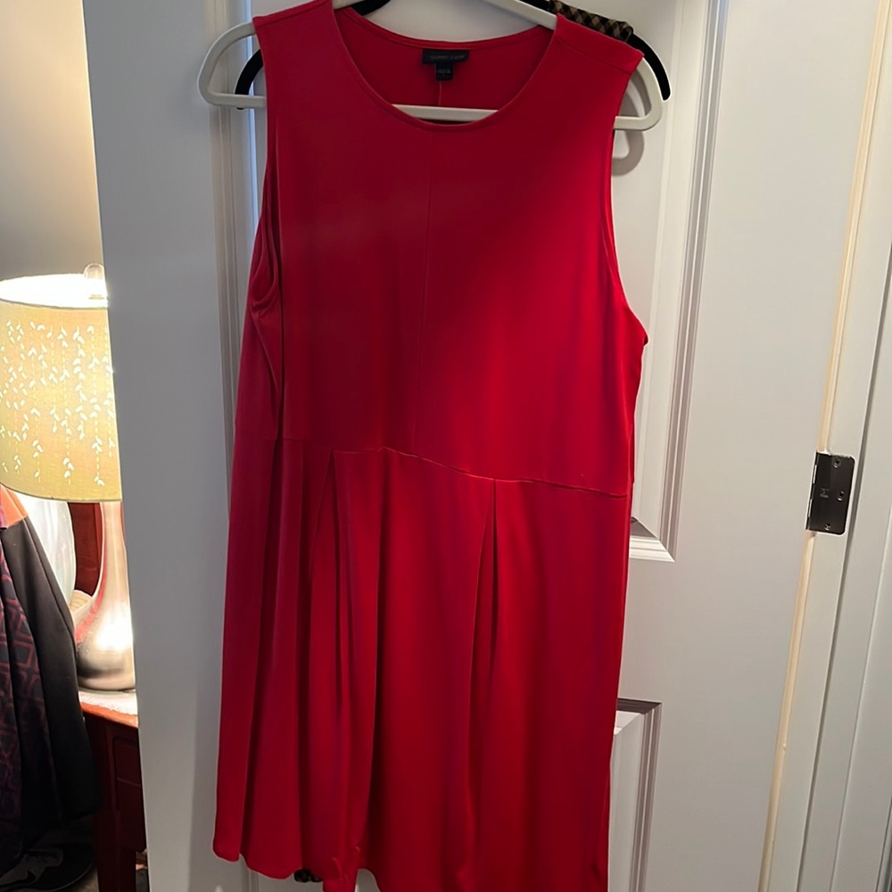 Red sleeveless JJill dress